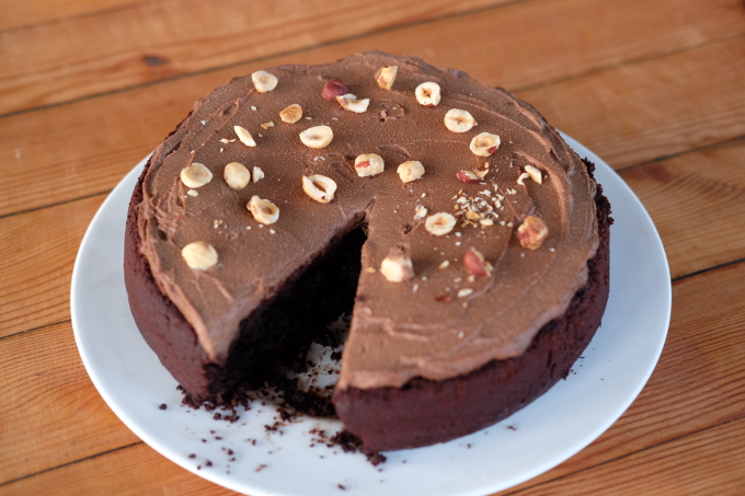 tiff-cake | low-fodmap-cake | vegan-deliciousness | best-vegan-chocolate-ckae