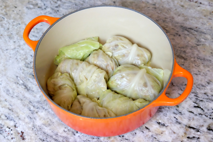 Vegan-cabbage-rolls | healthy-low-fodmap-meals | amazing-vegan-dishes | Tallulah's-Treats