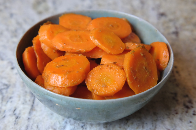 ginger-carrots | delicious-christmasy-vegetables | Tallulahs-treats | low-fodmap | vegan | tasty-carrots | ginger-carrot-heaven