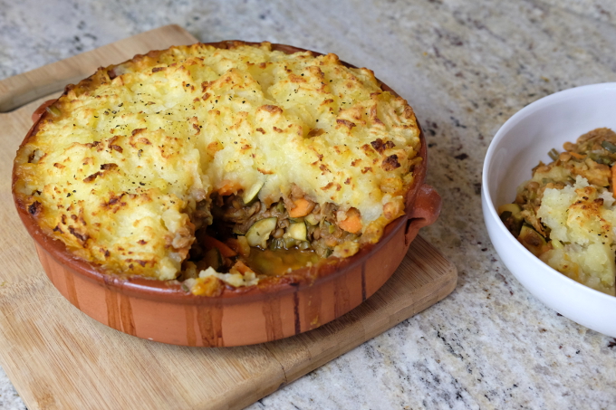 Like the British classic, my Sheepless Pie has a rich filling and fluffy potato topping. The perfect heart-warming meal for the cold season, that the whole family will love. Brushing goo (garlic infused olive oil) on top of the mash gives it a rich golden crunch on top and a smooth soft texture below, the perfect combo!