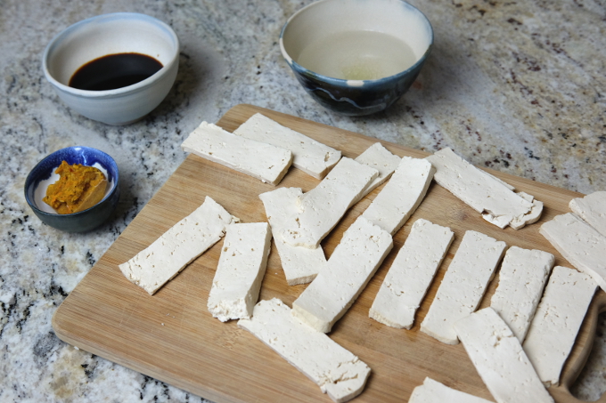 Tofu-Bacon | Tofu-Strips | Delicious-Tofu-Fingers | Chid-friendly-tofu | Low-FODMAP-Vegan | Vegan | Tallulah's-Treats 
