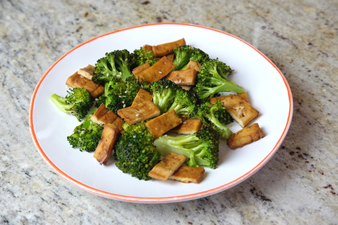 Roasted-Broccoli | Miso-tofu | delicious-vegan-food | easy-vegan-dinners | low-FODMAP-vegan | Tallulah's-treats | 