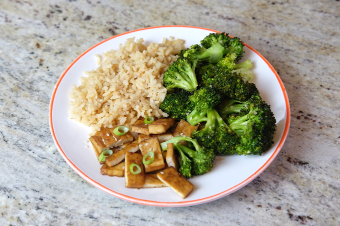 Roasted-Broccoli | Miso-tofu | delicious-vegan-food | easy-vegan-dinners | low-FODMAP-vegan | Tallulah's-treats | 