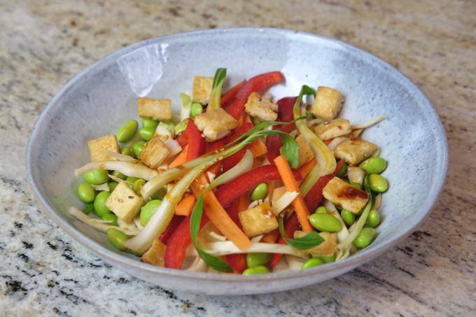Low-FODMAP Salad in a Jar (Salad Bar Tips) and Low-FODMAP Asian
