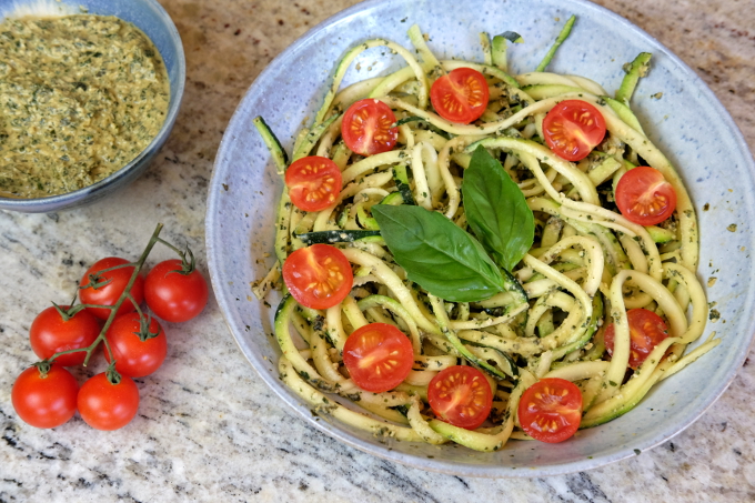 raw-pesto-courgetti | low-FODMAP | vegan | Tallulahstreats | Delicious-vegan-meals | summer-food | awesome-summer-lunches | nut-free-pesto 